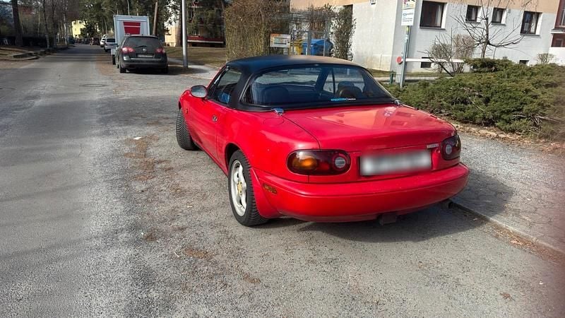 Gebraucht Mazda MX5 116 PS (85 kW) 1991 Rot Cabrio