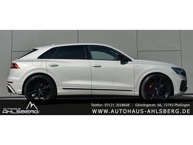 Gebraucht Audi Q8 S-Line 286 PS (210 kW) 2023 SUV
