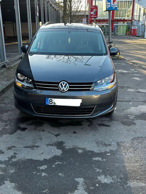 Gebraucht VW Sharan 150 PS (110 kW) 2015 Grau Van / Kleinbus