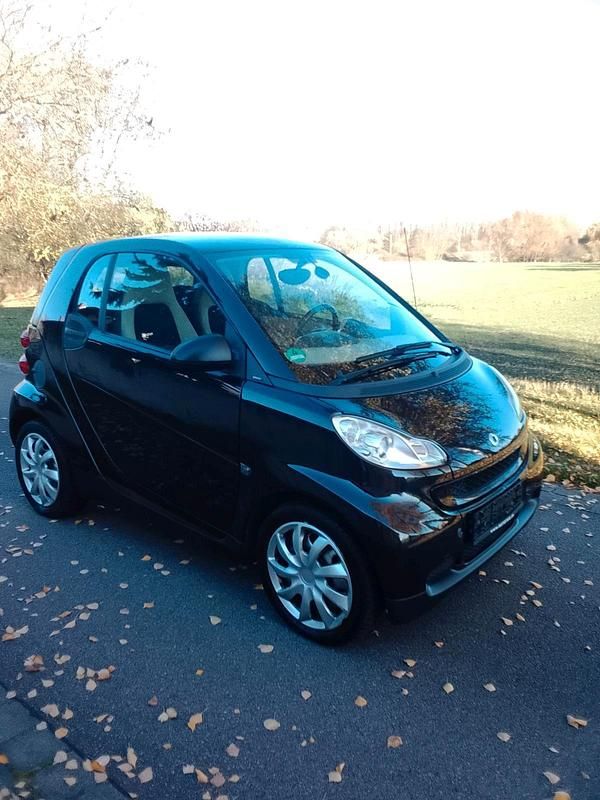 Schwarz Gebraucht 2008 Smart ForTwo Coupé Kleinwagen | 2.700 € (Fairer Preis) - Bild 1/4