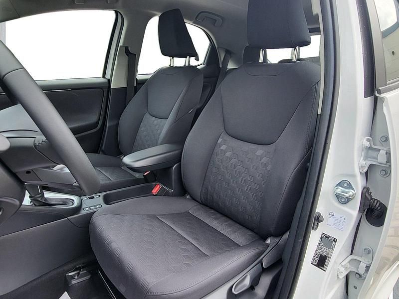 Gebraucht Mazda 2 Center-Line 116 PS (85 kW) 2025 Weiß Limousine