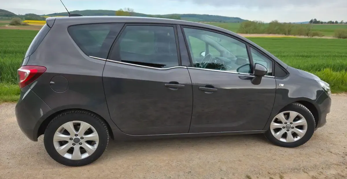 Gebraucht Opel Meriva Innovation 120 PS (88 kW) 2016 Grau Van / Kleinbus