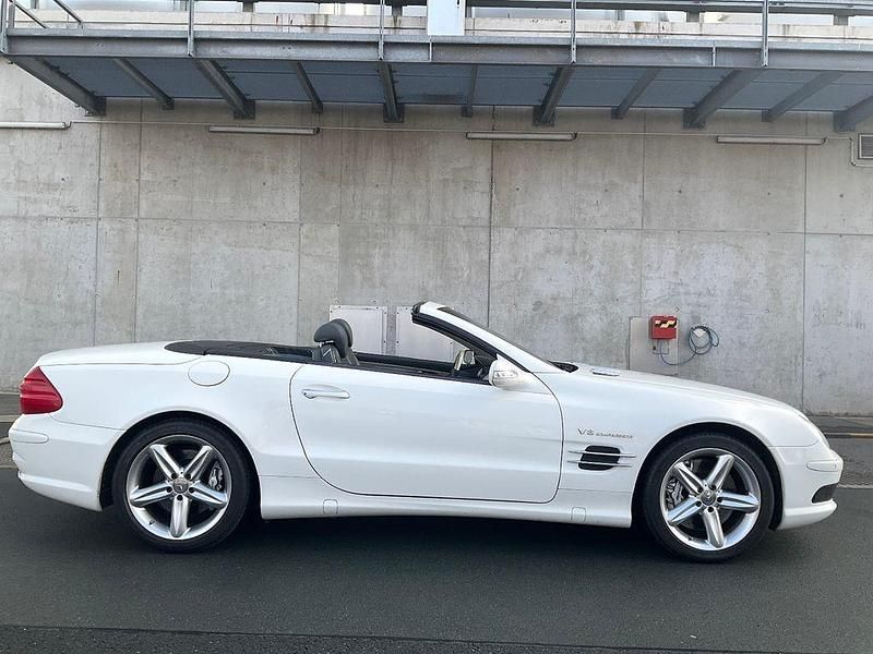 Gebraucht Mercedes SL500 306 PS (225 kW) 2003 Weiß Cabrio