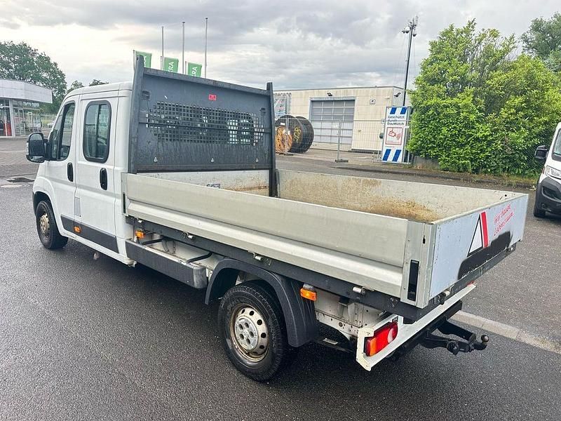 Gebraucht Peugeot Boxer 131 PS (96 kW) 2015 Weiß Van