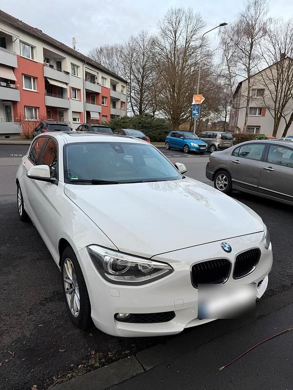 Gebraucht BMW 120 190 PS (139 kW) 2015 Weiß Kleinwagen