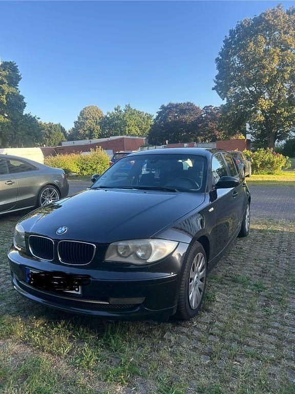 Schwarz Gebraucht 2008 BMW 116 Kleinwagen | 3.100 € (Fairer Preis) - Bild 1/4
