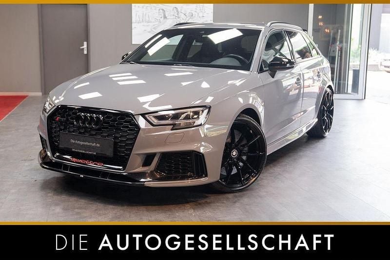 Nardograu Gebraucht 2017 Audi RS3 Sport Kleinwagen | 44.990 € (Etwas zu teuer) - Bild 1/2
