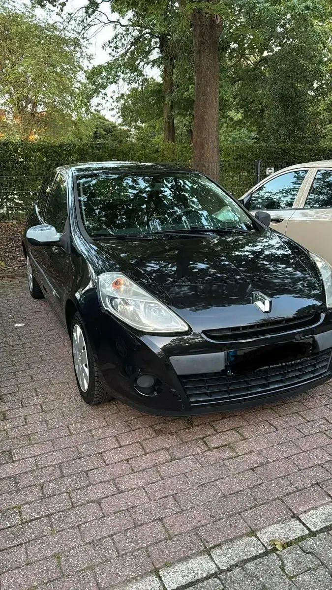 Gebraucht Renault Clio 80 PS (58 kW) 2012 Schwarz Kleinwagen