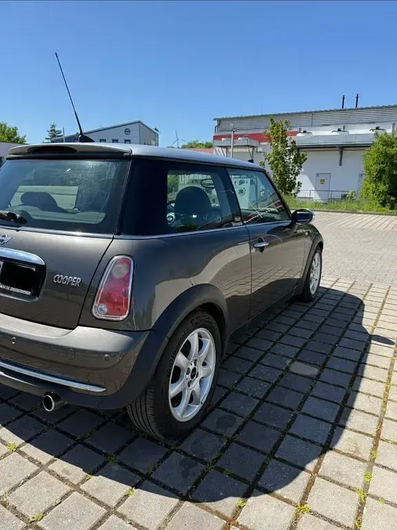 Used Mini Cooper 116 HP (85 kW) 2006 Grey Hatchback