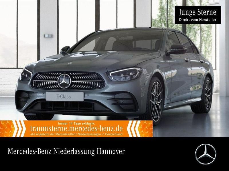 Grau Gebraucht 2022 Mercedes E300 AMG Limousine | 44.990 € (Teuer) - Bild 1/3