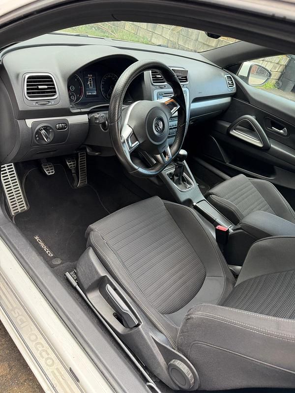 Usata VW Scirocco 140 CV (102 kW) 2010 Bianco Coupé