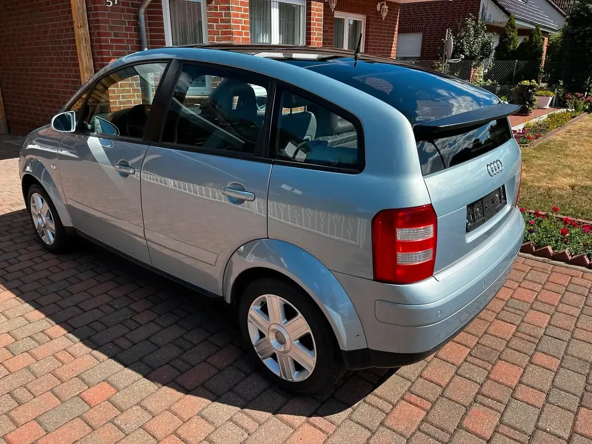 Gebraucht Audi A2 75 PS (55 kW) 2002 Silber Kleinwagen