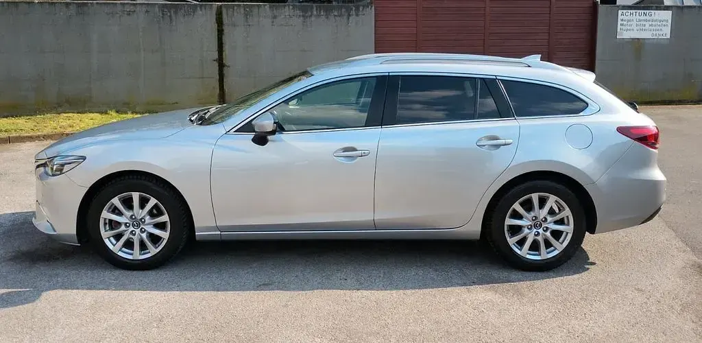 Second-hand Mazda 6 150 CP (110 kW) 2016 Argintiu Berlinǎ