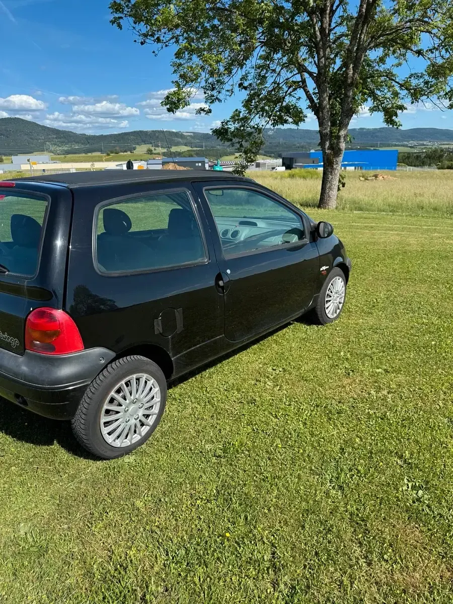 Gebraucht Renault Twingo 58 PS (42 kW) 2001 Schwarz Kleinwagen
