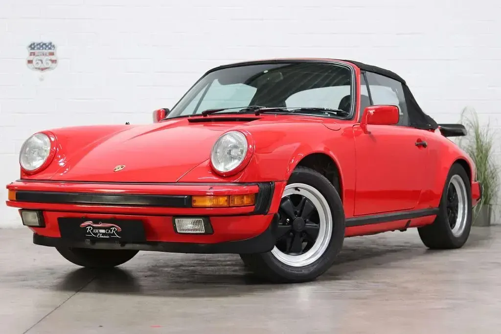 Gebraucht Porsche 911 Carrera Cabriolet 207 PS (152 kW) 1984 Rot Cabrio