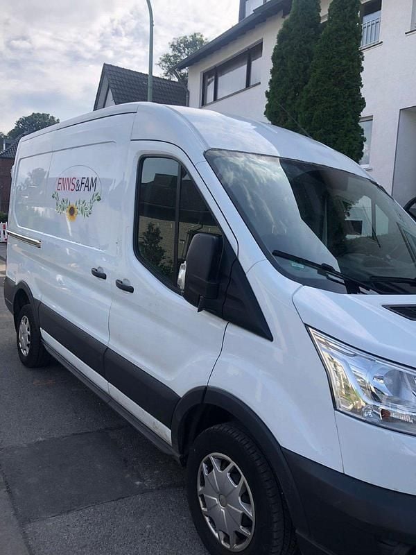 Weiß Gebraucht 2016 Ford Transit Limousine | 10.299 € - Bild 1/4