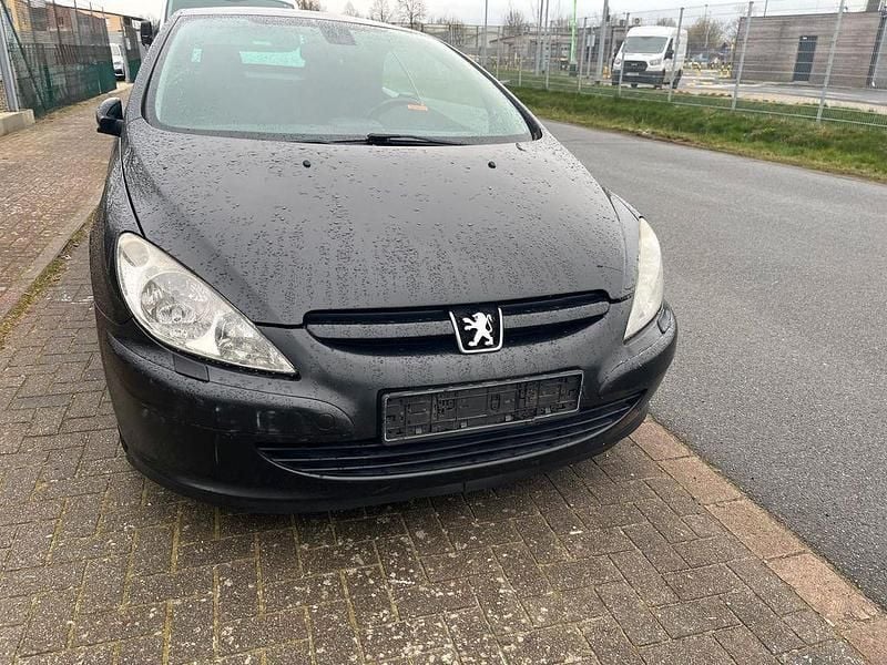 Schwarz Gebraucht 2004 Peugeot 307 CC Cabrio | 899 € (Guter Preis) - Bild 1/4