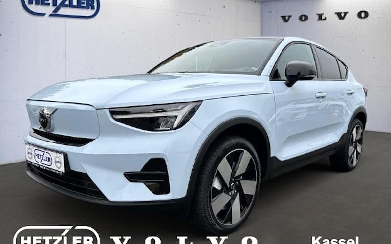 Second-hand Volvo EC40 Plus 185 kW (252 CP) 2024 Albastru SUV