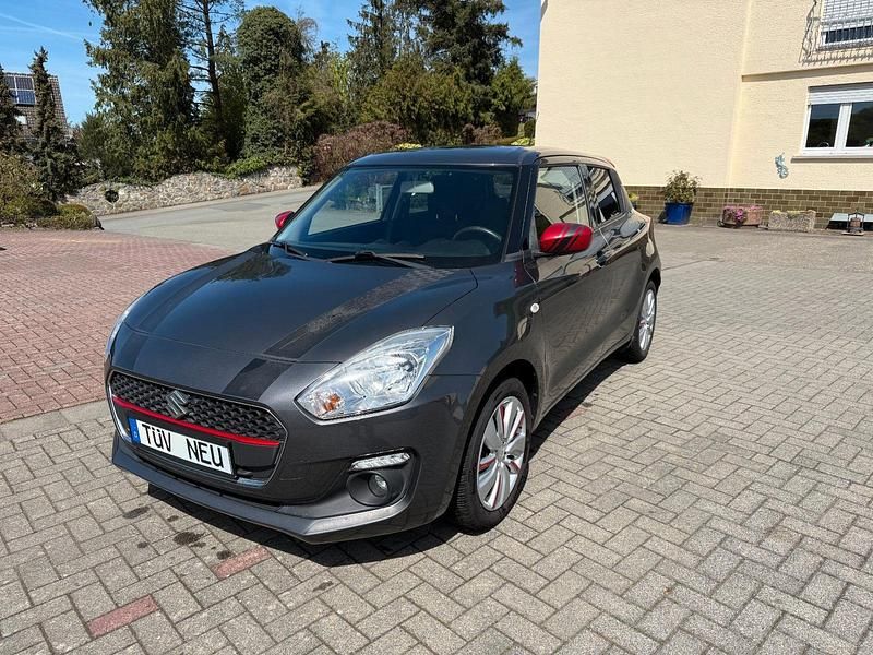Second-hand Suzuki Swift 90 CP (66 kW) 2018 Gri Hatchback