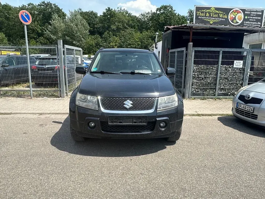 Gebraucht Suzuki Grand Vitara 129 PS (94 kW) 2006 Schwarz SUV