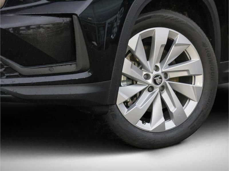 Neu Skoda Kodiaq Selection 193 PS (141 kW) 2025 Grau SUV