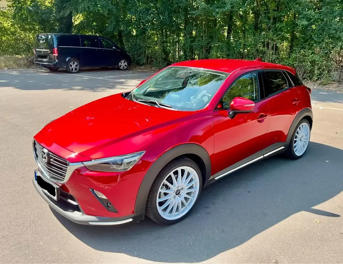 Gebraucht Mazda CX-3 Sports-Line 121 PS (88 kW) 2019 Rot SUV
