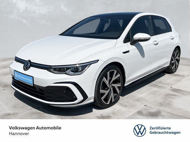 Weiß Gebraucht 2021 VW Golf VIII R-line Limousine | 27.490 € (Fairer Preis) - Bild 1/3