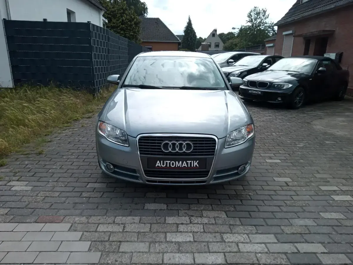 Gebraucht Audi A4 131 PS (96 kW) 2005 Grau Limousine