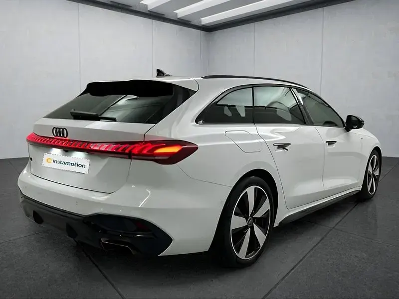 Gebraucht Audi A5 204 PS (150 kW) 2025 Weiß Kombi