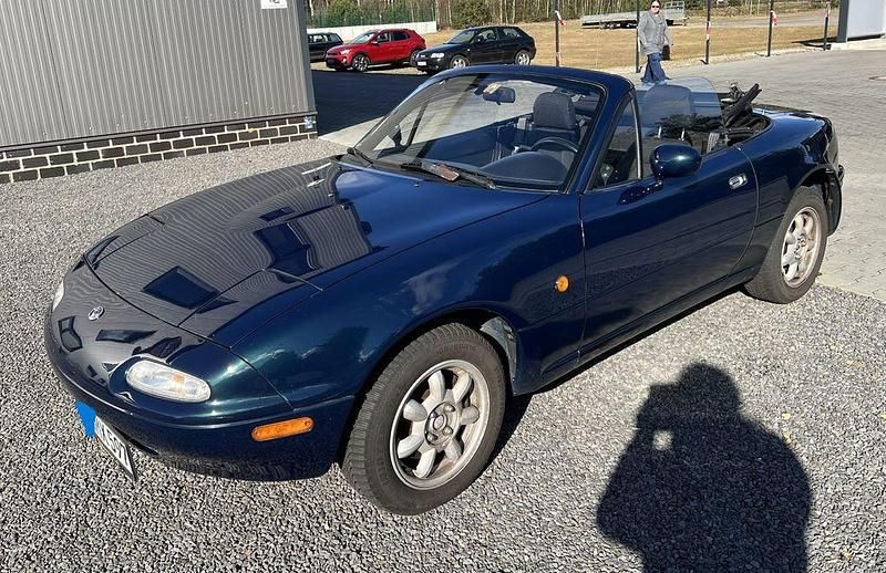 Gebraucht Mazda MX5 90 PS (66 kW) 1997 Blau Cabrio