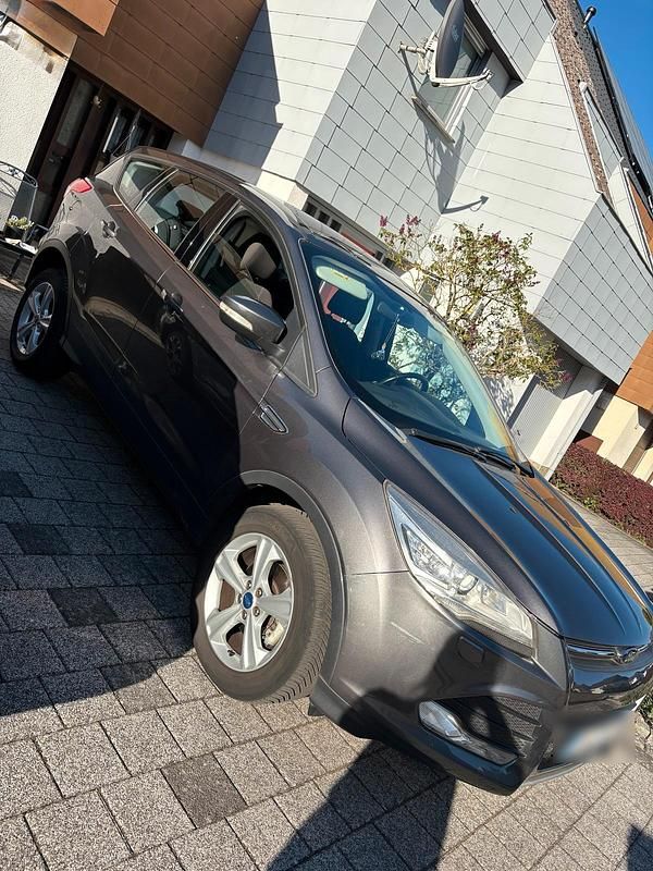 Gebraucht Ford Kuga SYNC Edition 150 PS (110 kW) 2014 Grau SUV