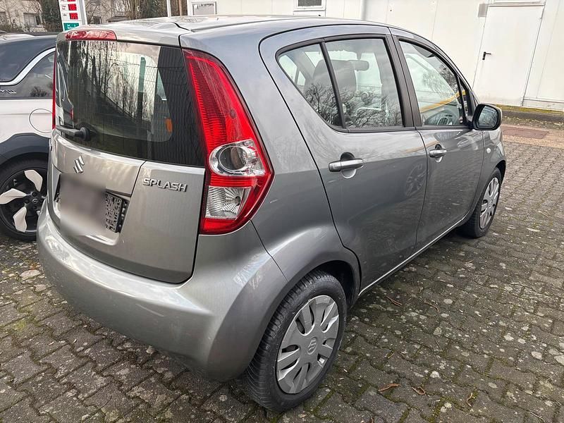 Gebraucht Suzuki Splash 69 PS (50 kW) 2009 Grau Kleinwagen