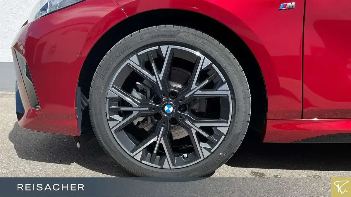 Gebraucht BMW 120 Efficient Dynamics 163 PS (119 kW) 2025 Fire red metallic Kleinwagen