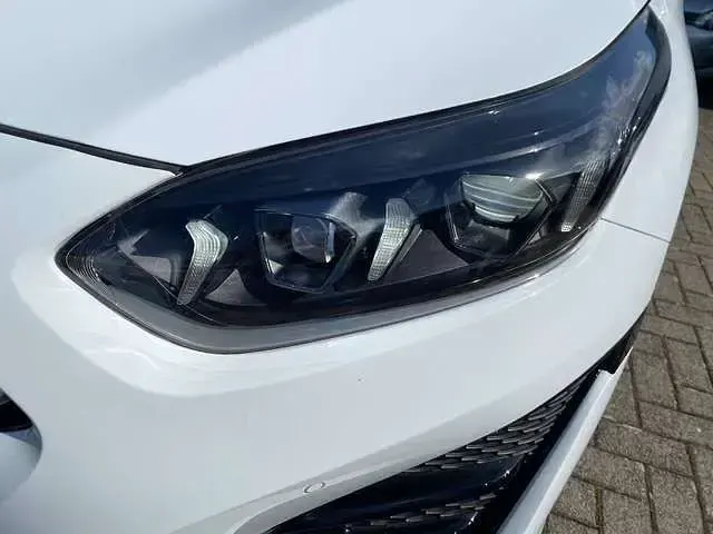Gebraucht Kia ProCeed GT-Line 140 PS (102 kW) 2025 Carraraweiß Coupé