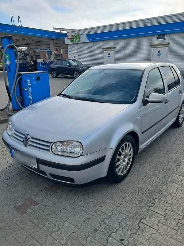 Silber Gebraucht 1997 VW Golf III Kleinwagen | 800 € (Superpreis) - Bild 1/4