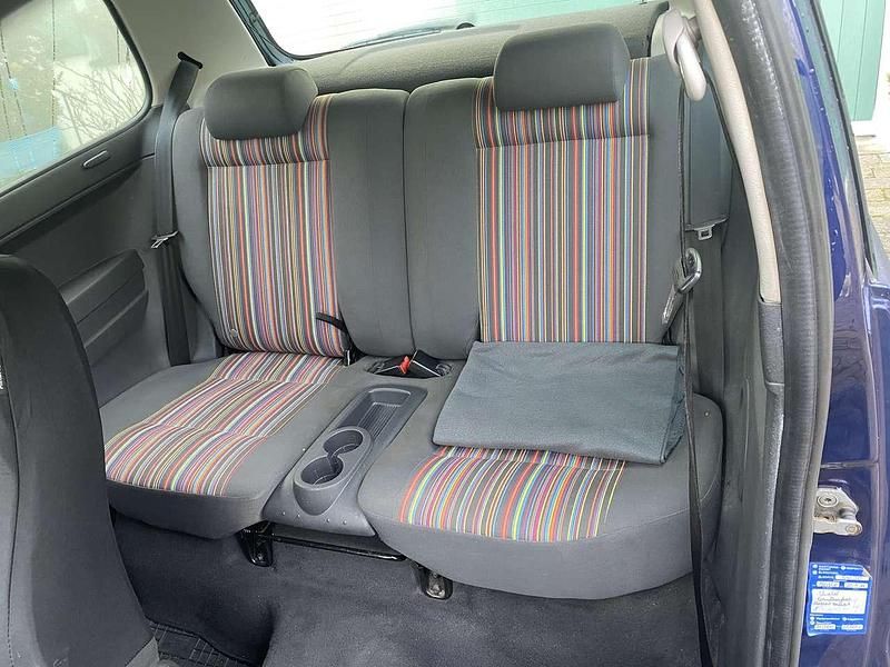 Gebraucht VW Polo 69 PS (50 kW) 2006 Blau Kleinwagen