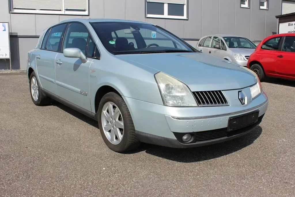 Gebraucht Renault Vel Satis Expression 163 PS (119 kW) 2004 Grau Kleinwagen