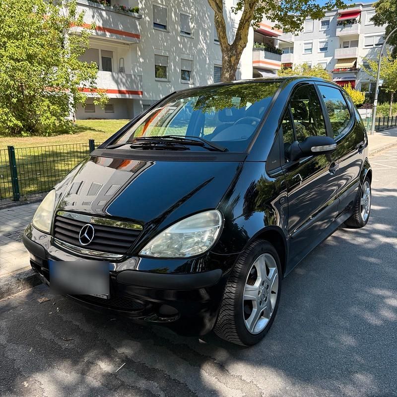 Schwarz Gebraucht 2004 Mercedes A160 Kleinwagen | 1.300 € (Guter Preis) - Bild 1/4