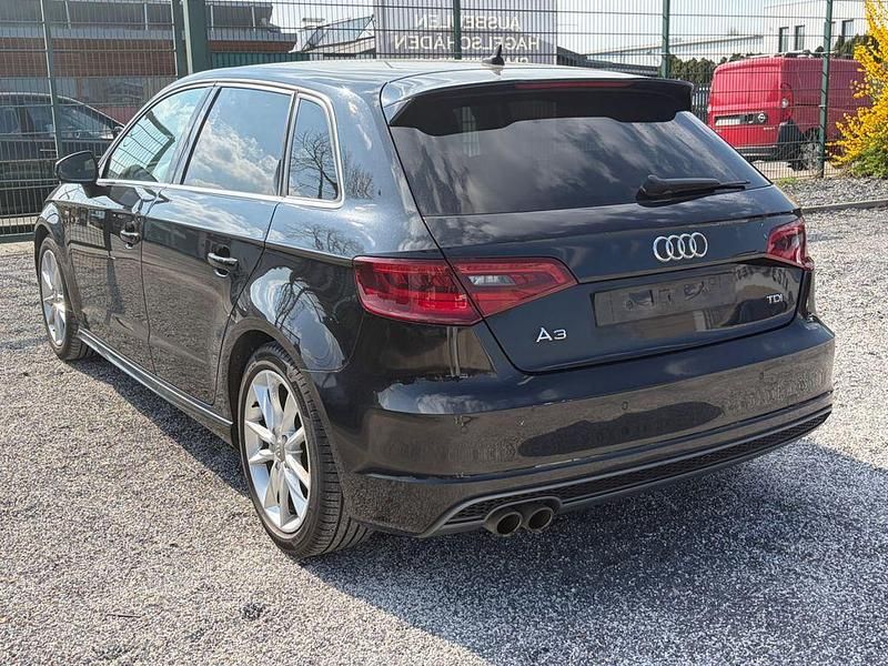Gebraucht Audi A3 S-Line 136 PS (100 kW) 2014 Schwarz Limousine