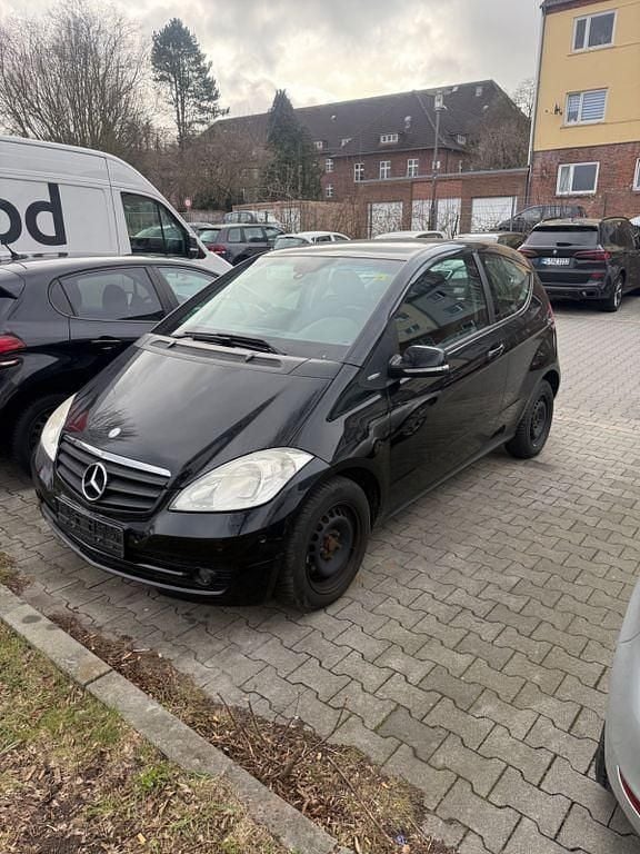 Gebraucht Mercedes A160 82 PS (60 kW) 2009 Schwarz Limousine