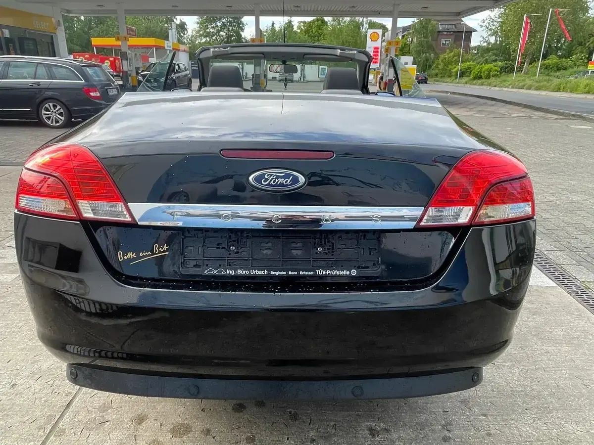 Gebraucht Ford Focus Cabriolet 146 PS (107 kW) 2008 Schwarz Cabrio