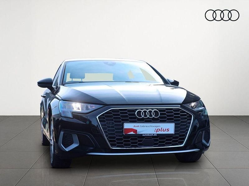 Gebraucht Audi A3 Advanced Plus 110 PS (80 kW) 2022 Mythosschwarz metallic Limousine