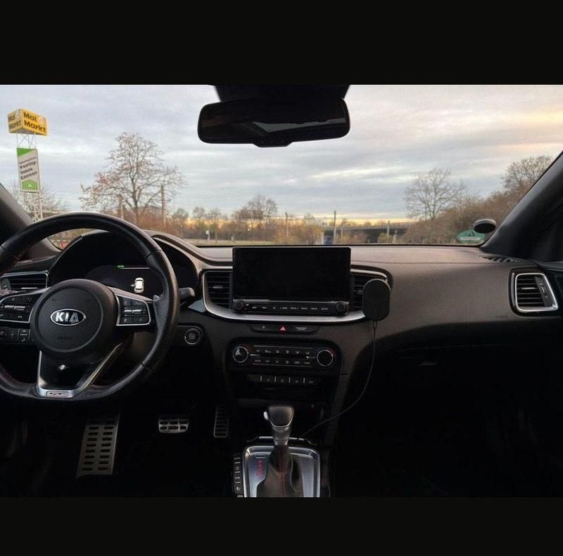 Gebraucht Kia ProCeed GT 204 PS (150 kW) 2020 Grau Kombi