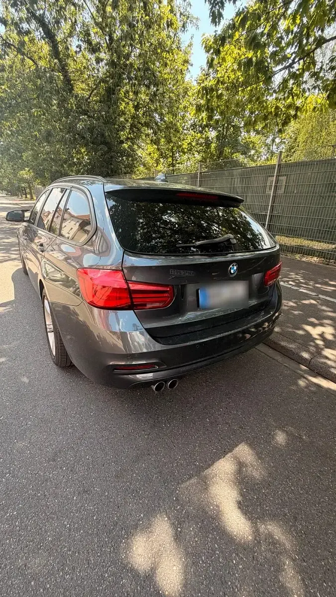 Gebraucht BMW 320 190 PS (139 kW) 2015 Kombi