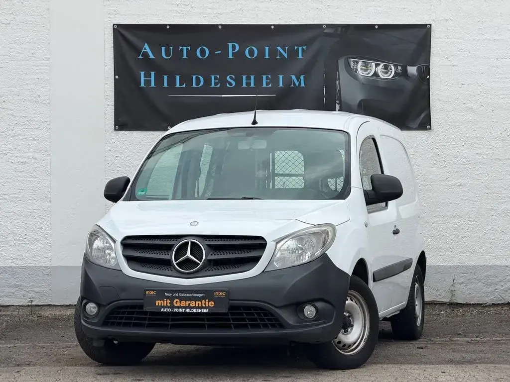 Gebraucht Mercedes Citan 108 75 PS (55 kW) 2013 Weiß Van / Kleinbus