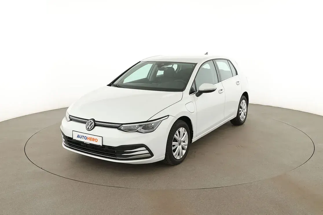 Gebraucht VW Golf VII Style 204 PS (150 kW) 2021 Kleinwagen