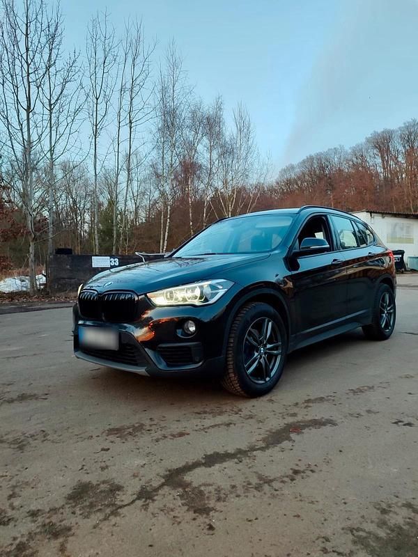 Second-hand BMW X1 150 CP (110 kW) 2018 Negru SUV