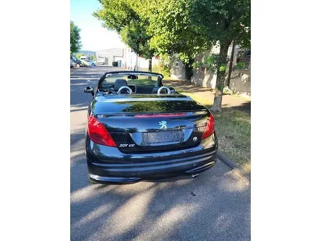 Gebraucht Peugeot 207 CC Premium 120 PS (88 kW) 2009 Schwarz Cabrio