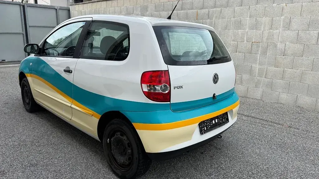 Używany VW Fox Refresh 54 KM (39 kW) 2010 Biały Hatchback