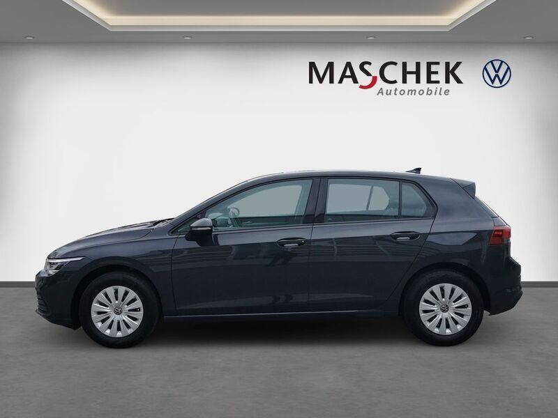 Gebraucht VW Golf VIII Basis 116 PS (85 kW) 2022 Uranograu Limousine